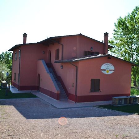 La Bettola Tavern Rooms Restaurant Montopoli in Val d'Arno Luaran gambar