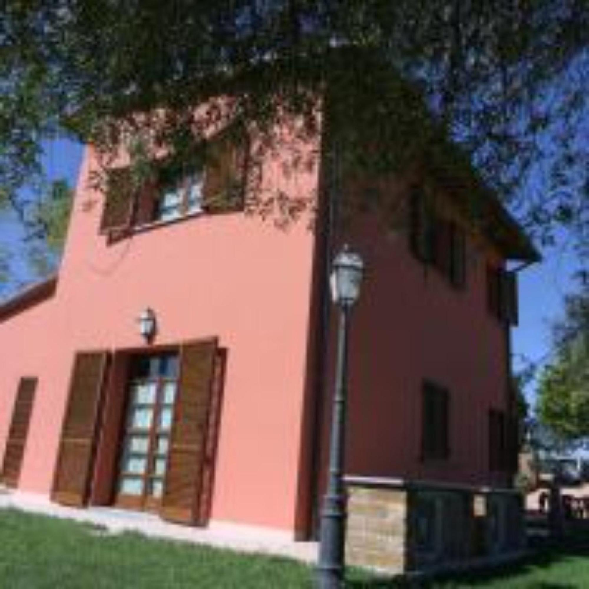 La Bettola Tavern Rooms Restaurant Montopoli in Val d'Arno Luaran gambar