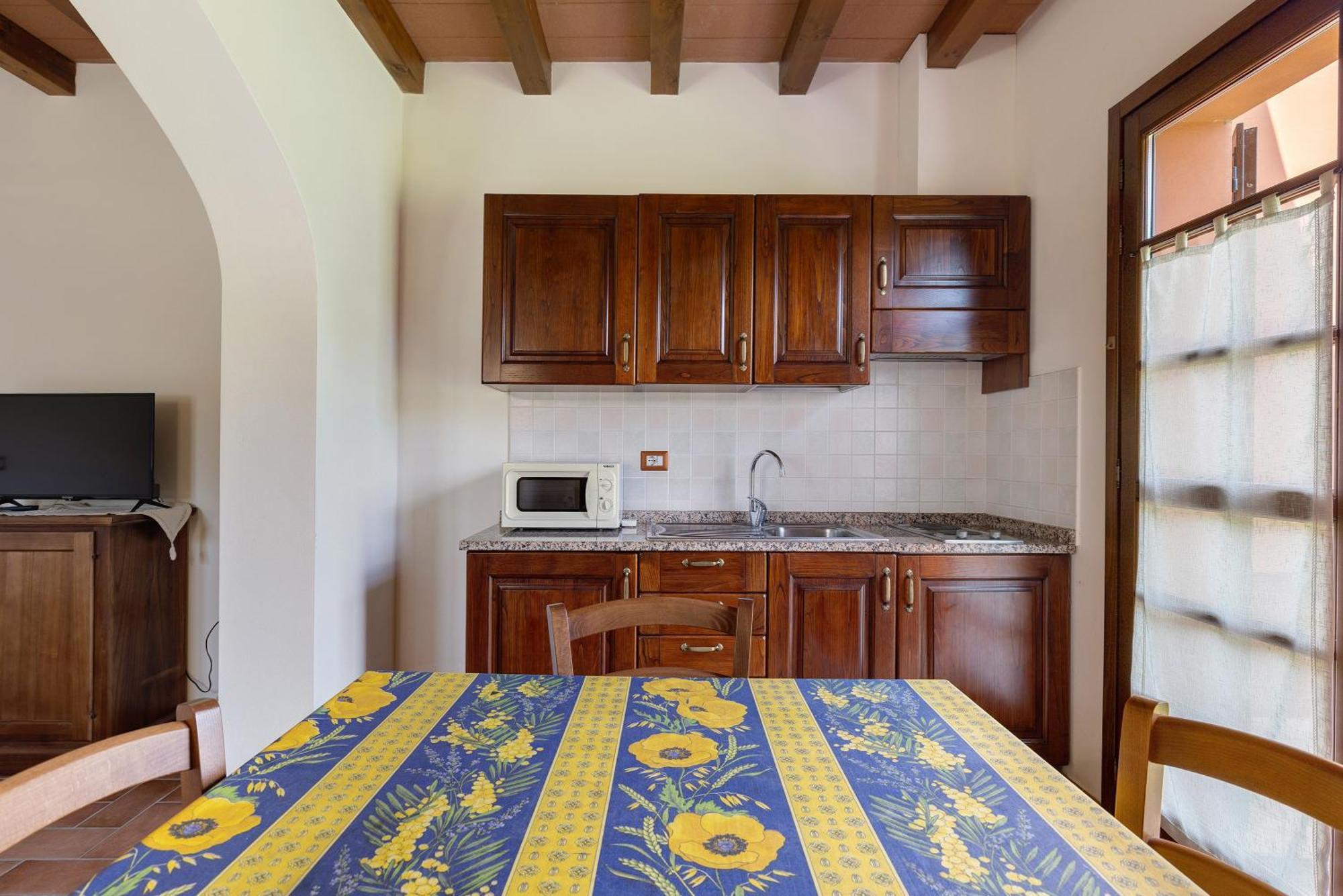 La Bettola Tavern Rooms Restaurant Montopoli in Val d'Arno Luaran gambar