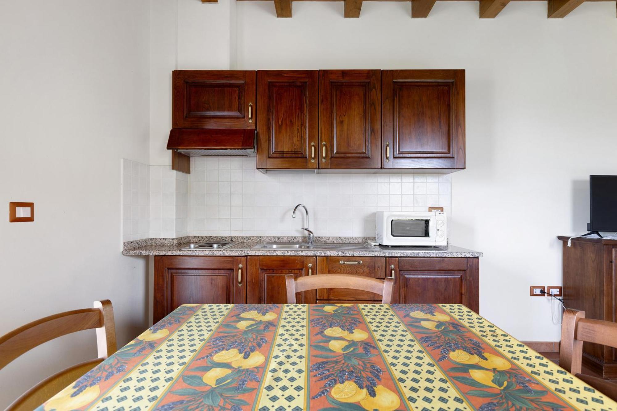 La Bettola Tavern Rooms Restaurant Montopoli in Val d'Arno Luaran gambar
