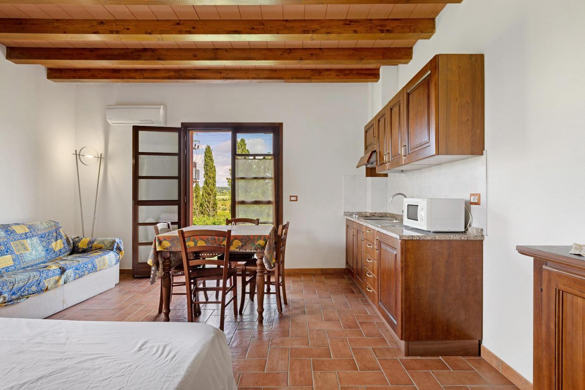 La Bettola Tavern Rooms Restaurant Montopoli in Val d'Arno Luaran gambar