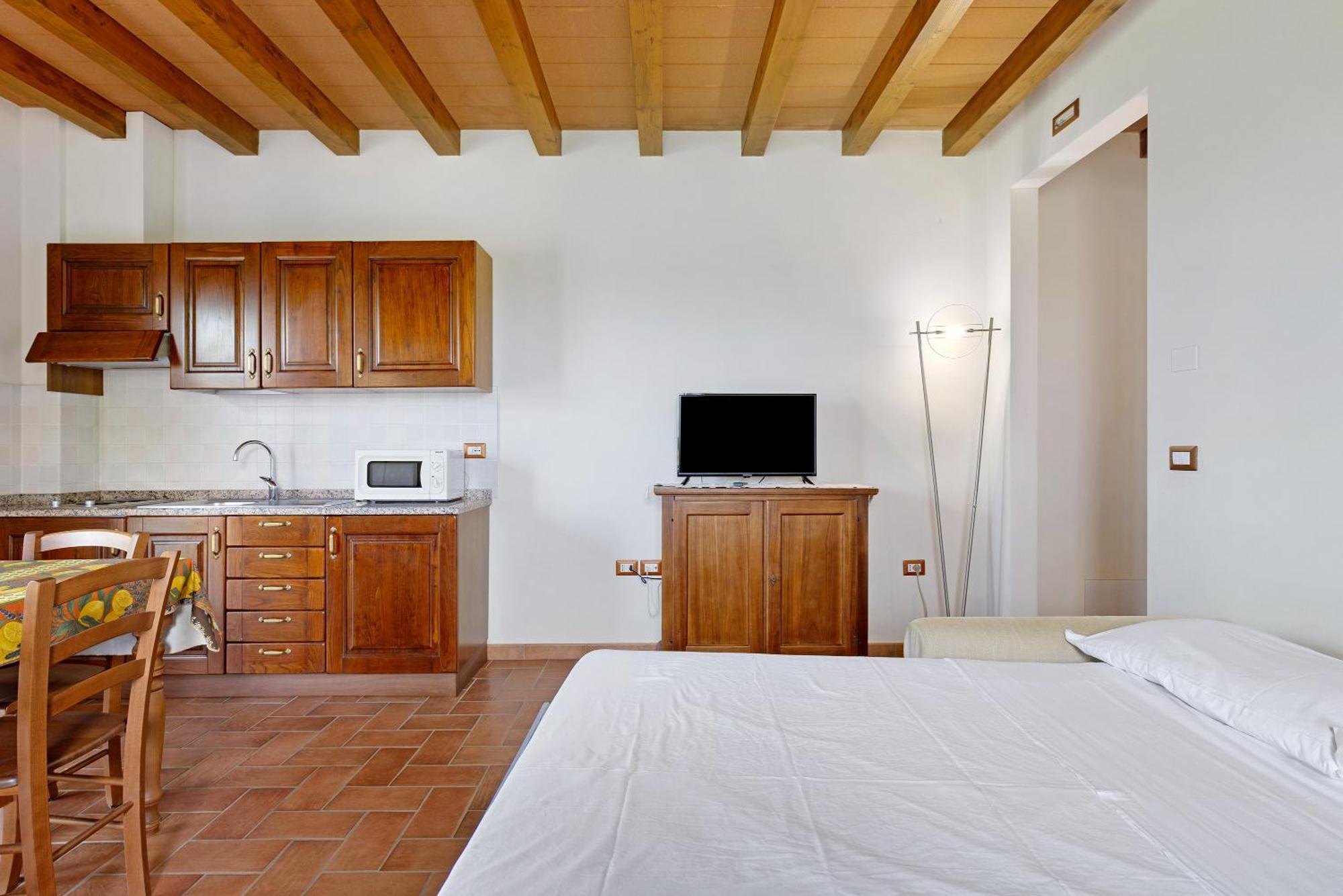 La Bettola Tavern Rooms Restaurant Montopoli in Val d'Arno Luaran gambar